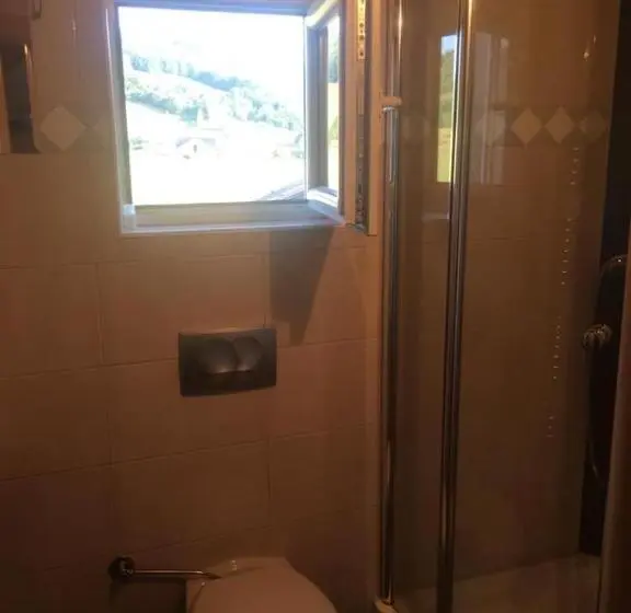 اتاق استاندارد, Omladinski Hotel Rostovo