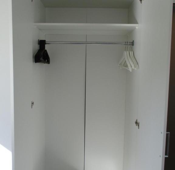 Номер Стандарт Индивидуальный Совместная Ванная, Best Pension