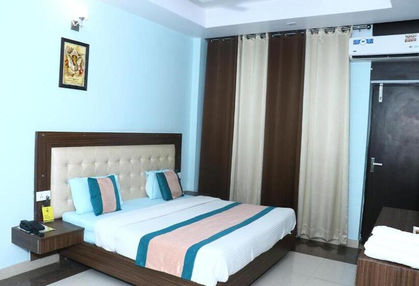 Chambre Deluxe, Trihari