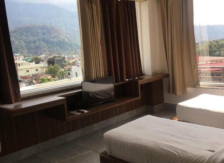 Chambre Deluxe, Trihari