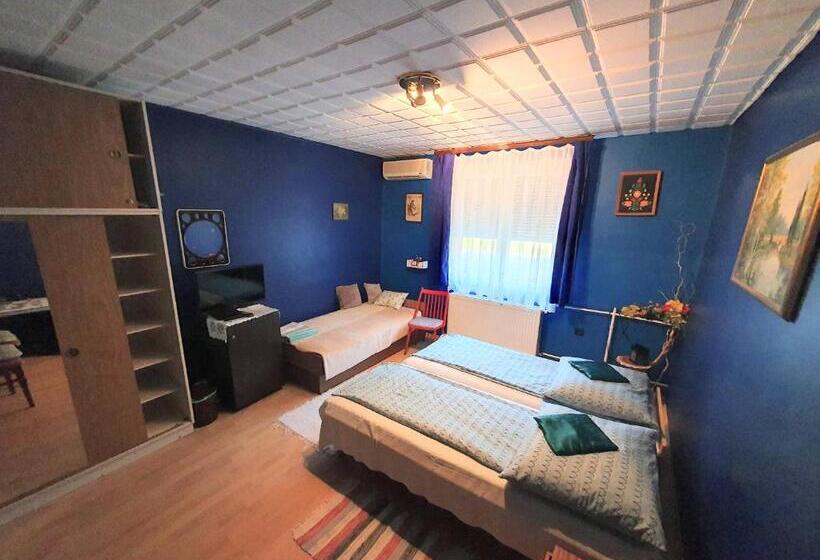 Номер Стандарт Трехместный, Pereszlényi Vendégház