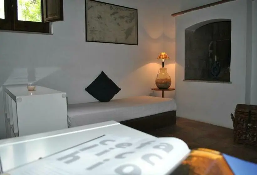 Superior-huone, Cefalicchio B&b