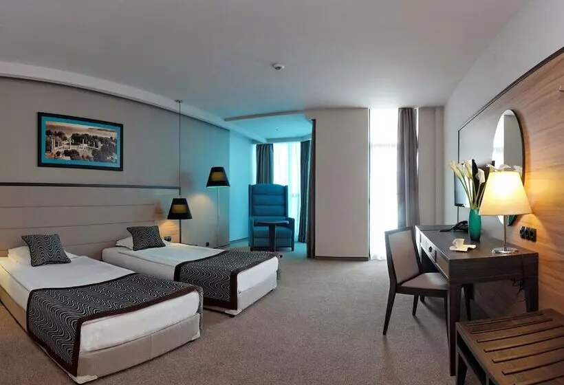 ファミリールーム, Astera Hotel & Spa With Free Private Beach