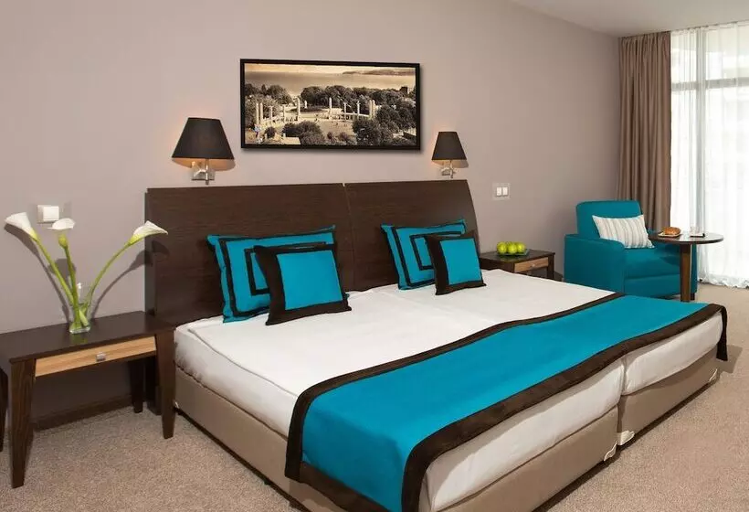 ファミリールーム, Astera Hotel & Spa With Free Private Beach