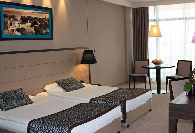 Семейный Номер, Astera Hotel & Spa With Free Private Beach