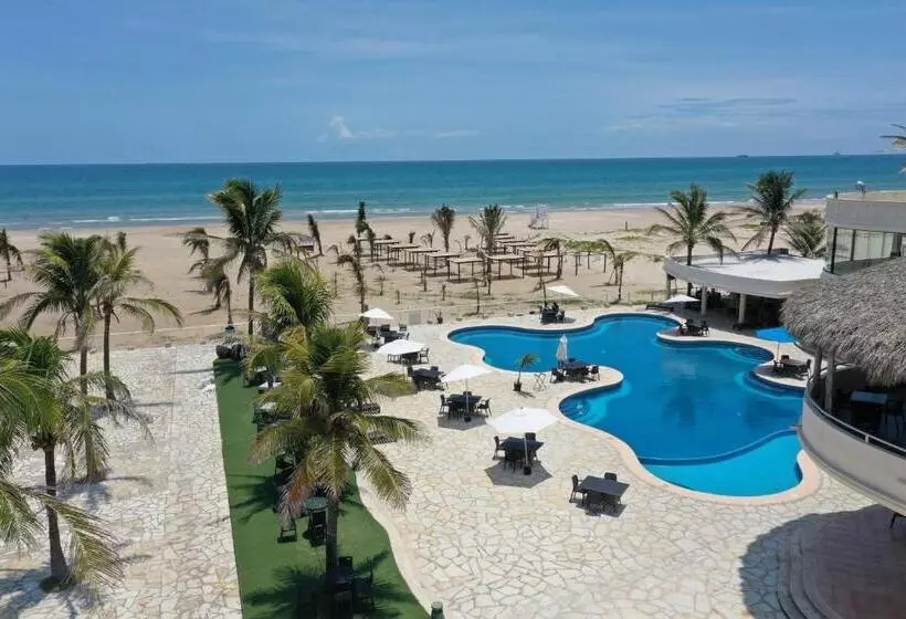 Juniorsviitti, Arenas Del Mar Resort
