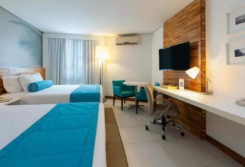 Perhehuone, Best Western Premier Maceio