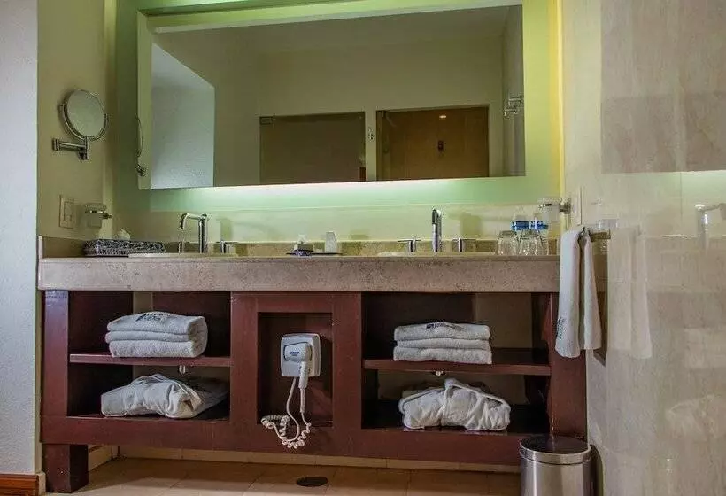 سوییت جونیور, Boutique Casona De La China Poblana