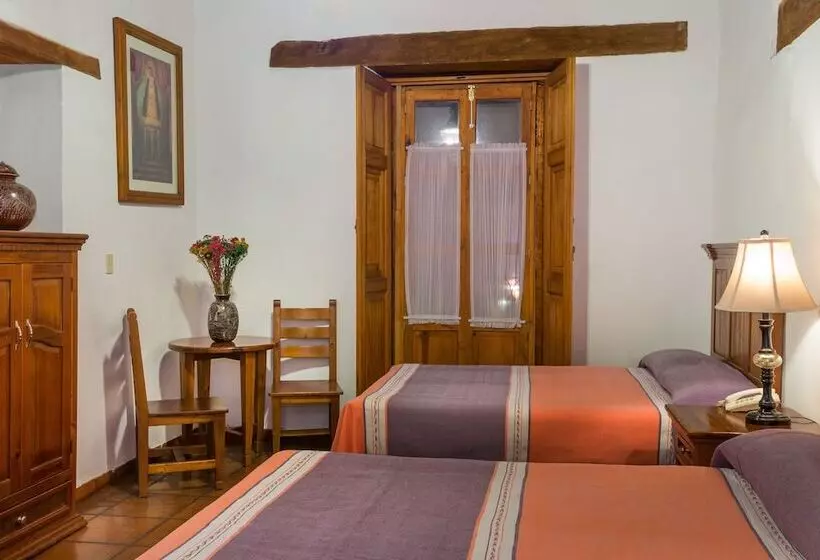 ファミリールーム, Casa Del Refugio