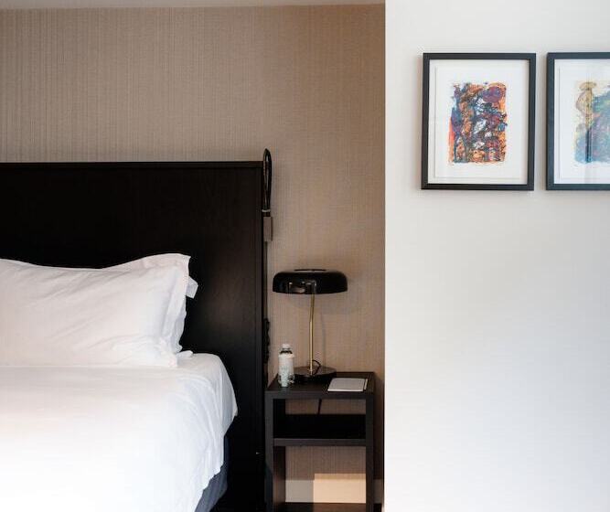 اتاق لوکس, Pillows City Hotel Brussels Centre