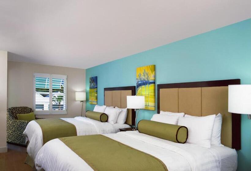 חדר סופריור נוף לבריכה, Silver Palms Inn