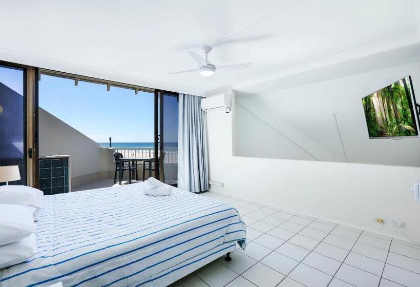 キャビン, The Breakers