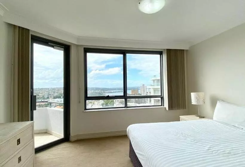 Huoneisto 3 Makuuhuonetta, Milson Serviced Apartments