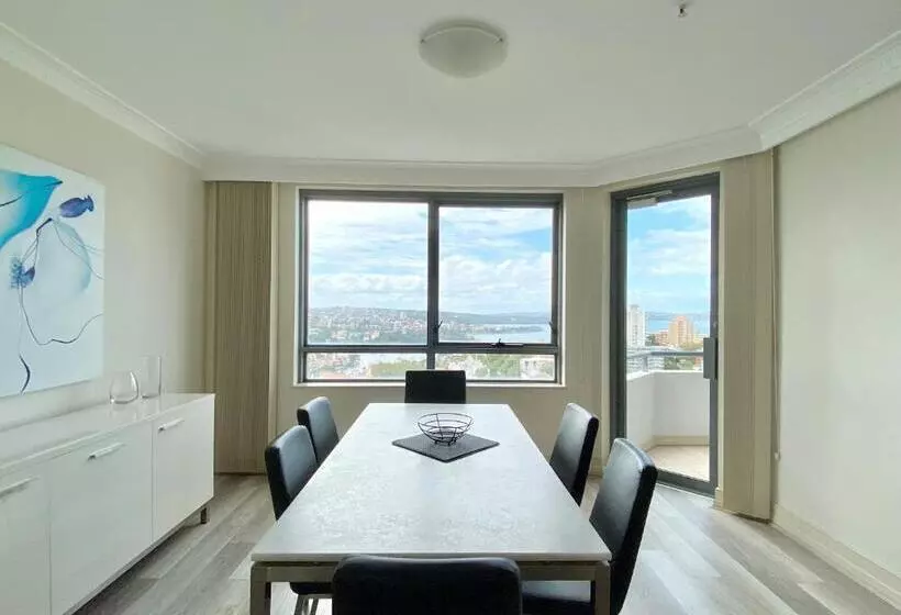 Huoneisto 3 Makuuhuonetta, Milson Serviced Apartments