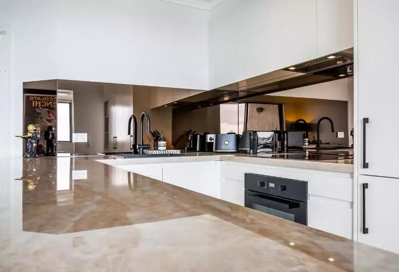 Deluxe-studio, Milson Serviced Apartments