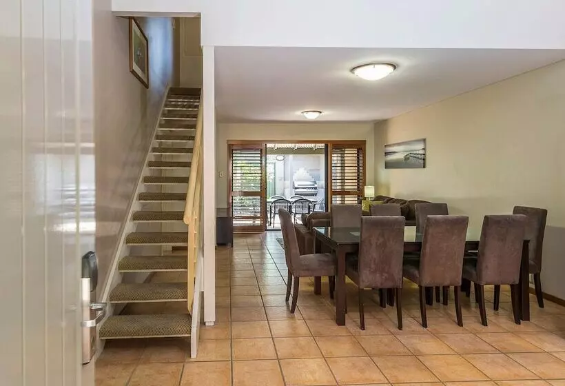 Standard-bungalow 3 Makuuhuonetta, The Sebel Busselton