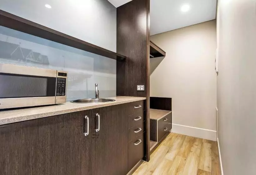 Standard-studio, The Sebel Busselton