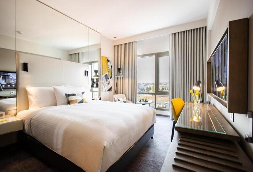 اتاق استاندارد, Centro Mada Amman By Rotana