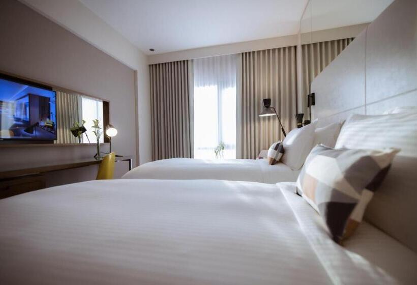 اتاق استاندارد, Centro Mada Amman By Rotana