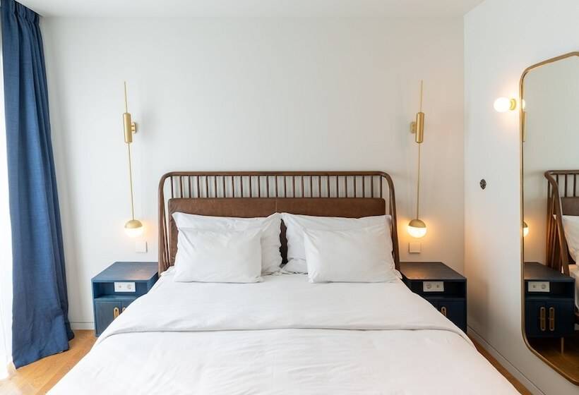 غرفة ديلوكس, Gatsby Athens