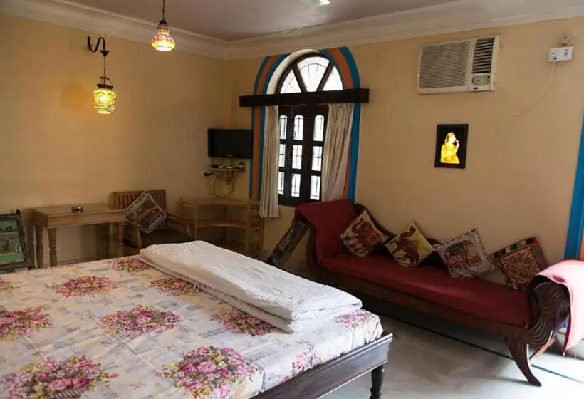 デラックスルーム, Kanhaia Haveli