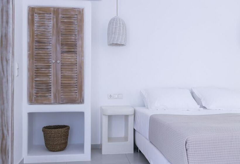 اتاق لوکس, Naxos Sandastic