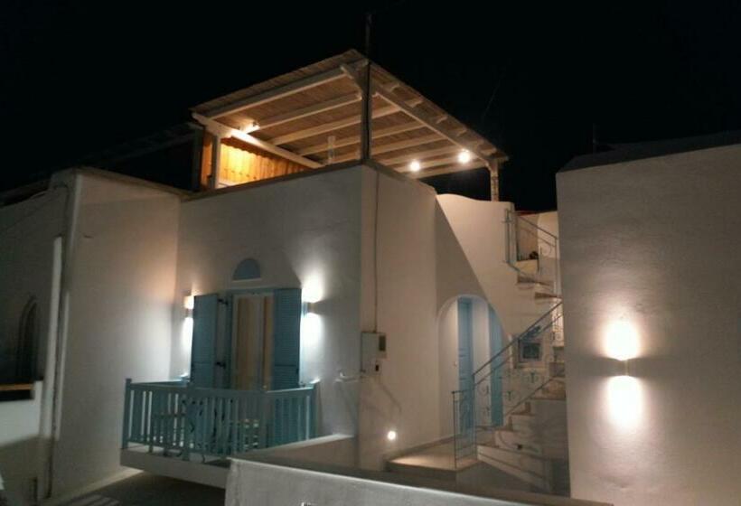 اتاق لوکس, Naxos Sandastic