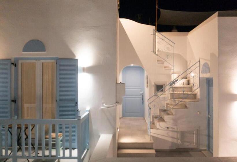 اتاق لوکس, Naxos Sandastic