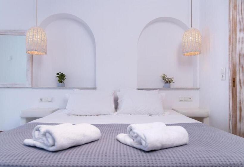 اتاق لوکس, Naxos Sandastic