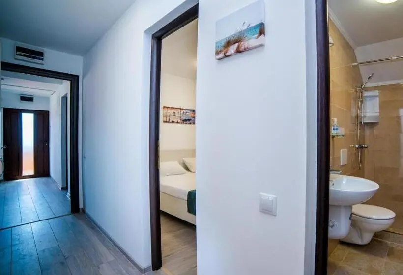 آپارتمان 2 خوابه, Vila Anastasia