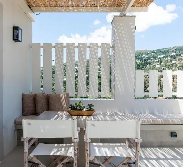 سوییت سوپریور با چشم‌انداز دریا, Casa Di Fiori Andros Suites