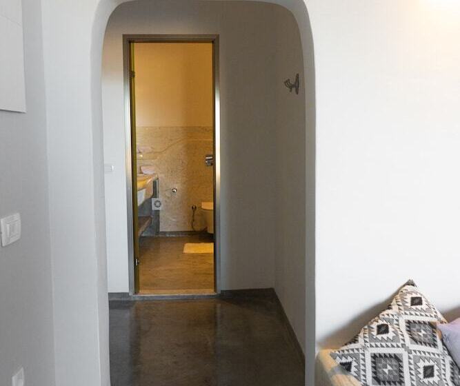 جناح عائلي, Demilmar Luxury Suites