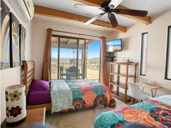اتاق اکونومی, Punta Conejo Resort