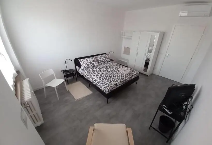 Standard room with outdoor bath, B&b Giolì