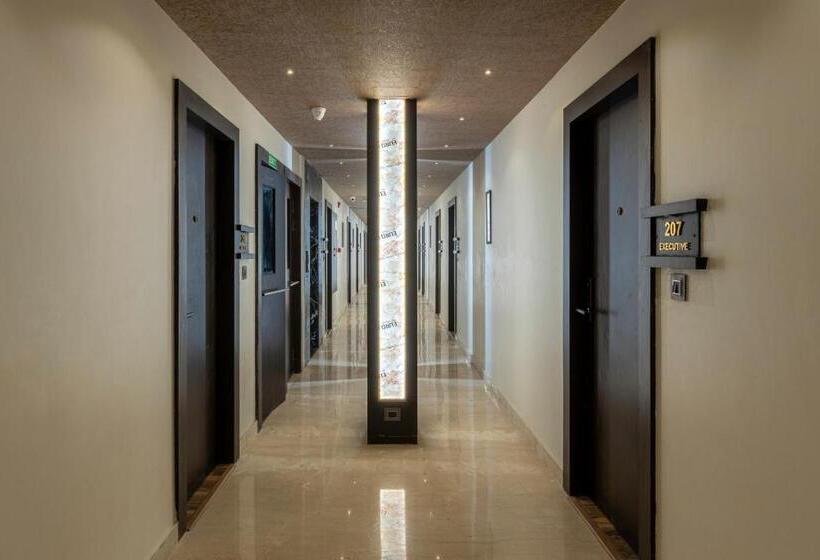 חדר דלוקס, Divan Clarks Inn, Goa