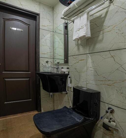 חדר דלוקס, Divan Clarks Inn, Goa