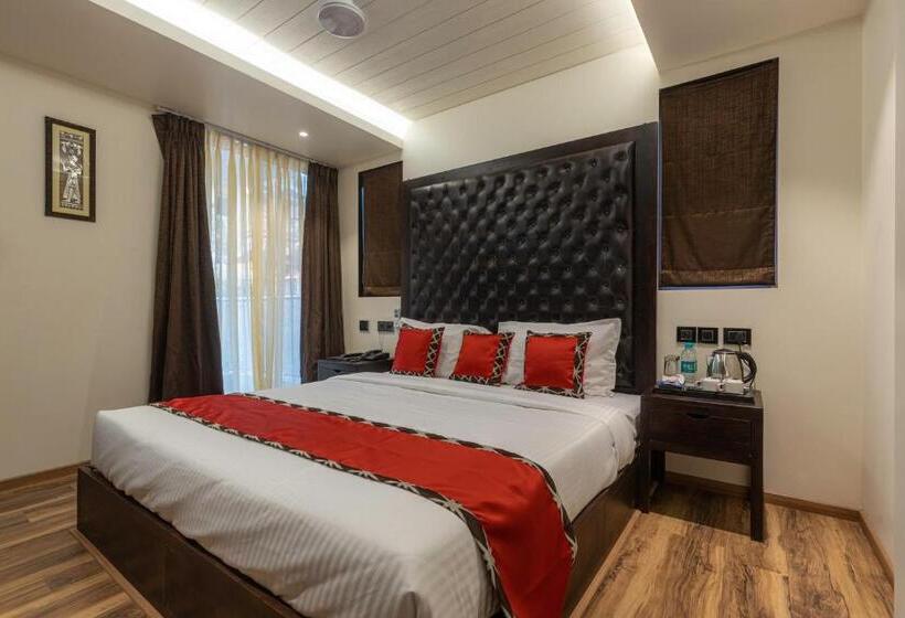 带阳台的豪华间, Divan Clarks Inn, Goa