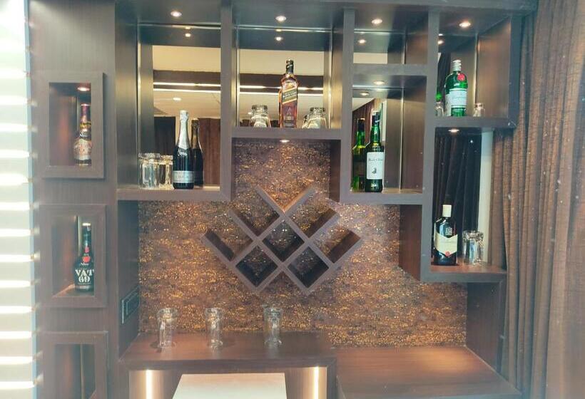 总统套房, Divan Clarks Inn, Goa