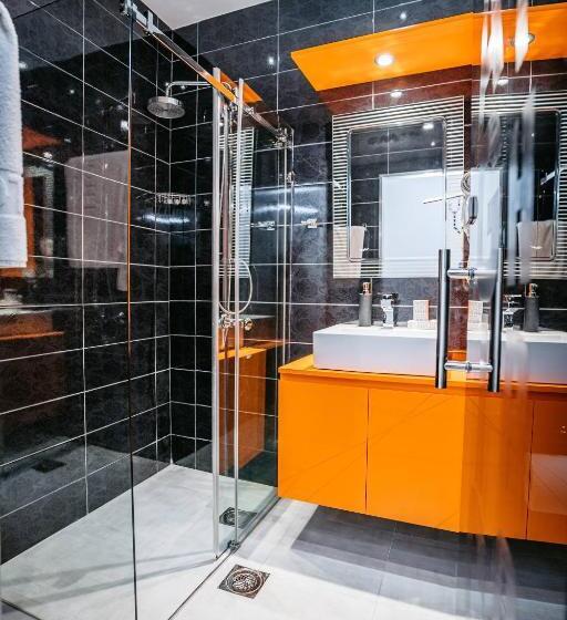 آپارتمان لوکس 1 خوابه, Magico Rooms & Apartments