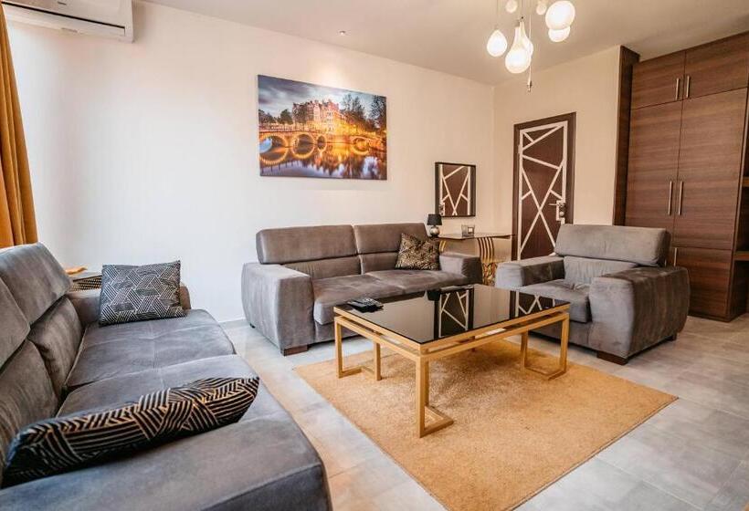 آپارتمان لوکس 1 خوابه, Magico Rooms & Apartments