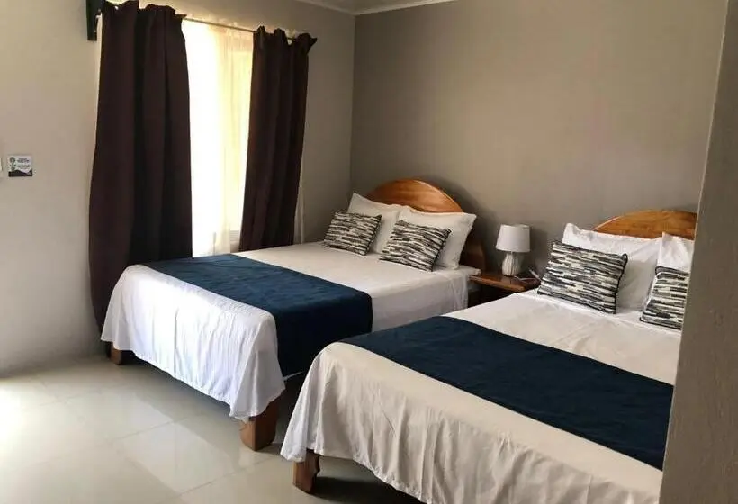 Standard Kolmen Hengen Huone, La Vid La Fortuna