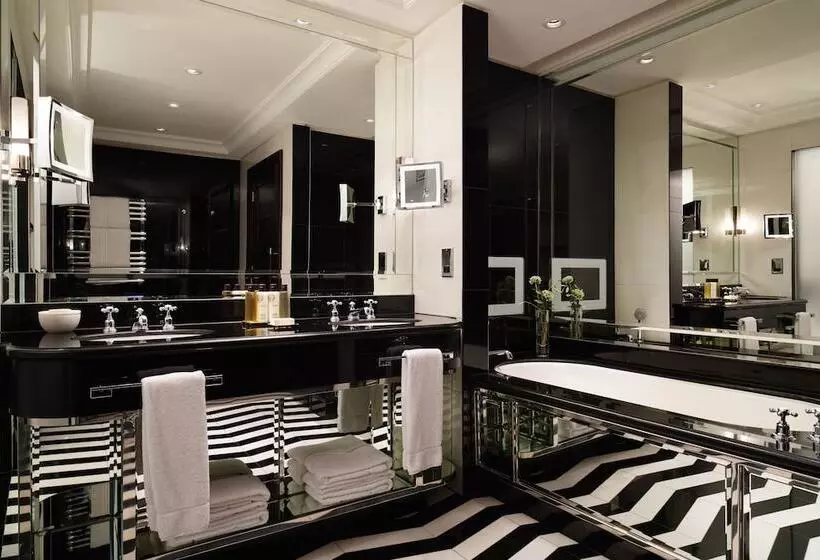 Penthouse Room, Corinthia London
