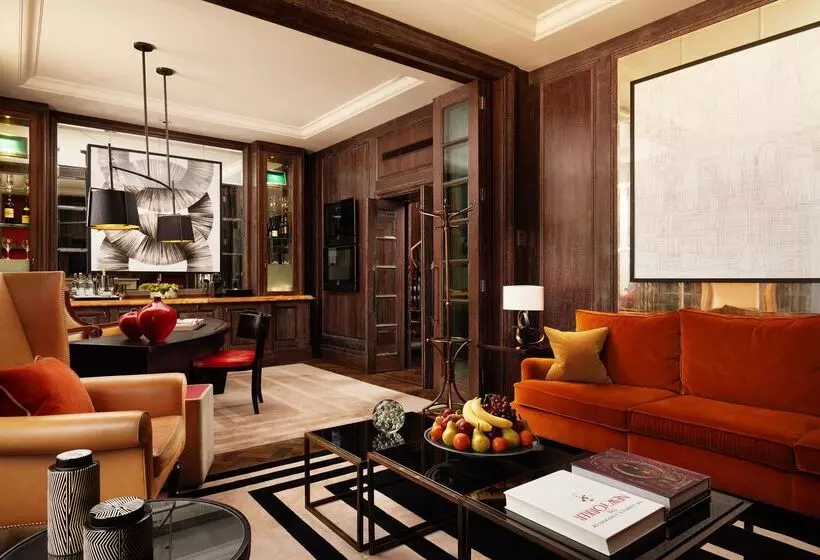 Penthouse Room, Corinthia London