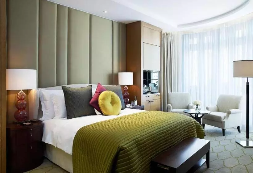 Deluxe Room King Size Bed, Corinthia London