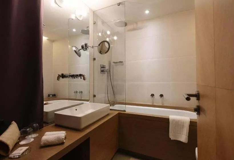 Chambre Deluxe, Dome