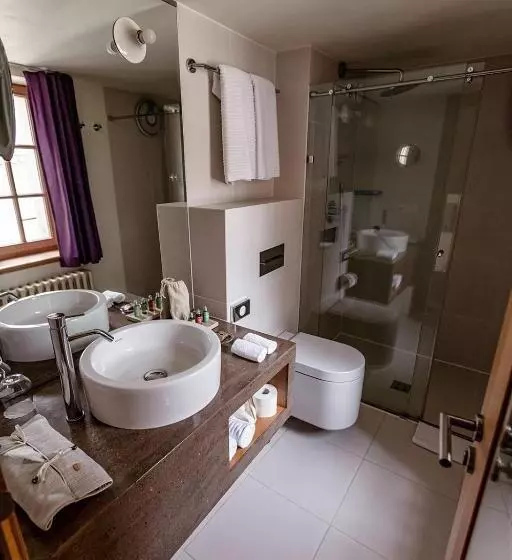 Chambre Deluxe, Dome