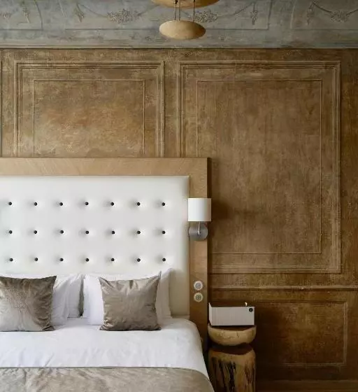 Suite Deluxe, Dome