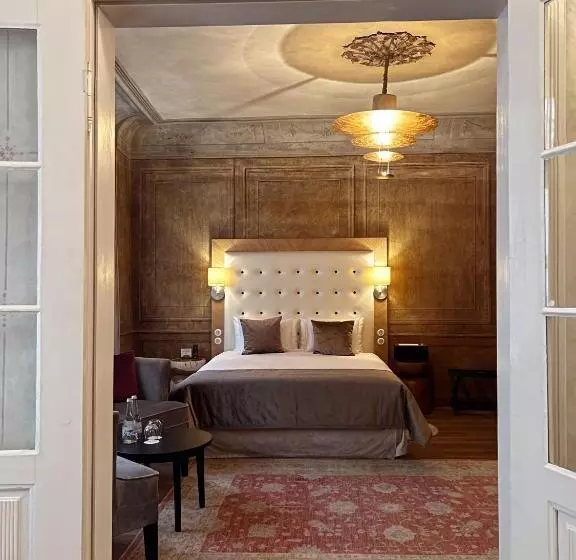 Suite Deluxe, Dome