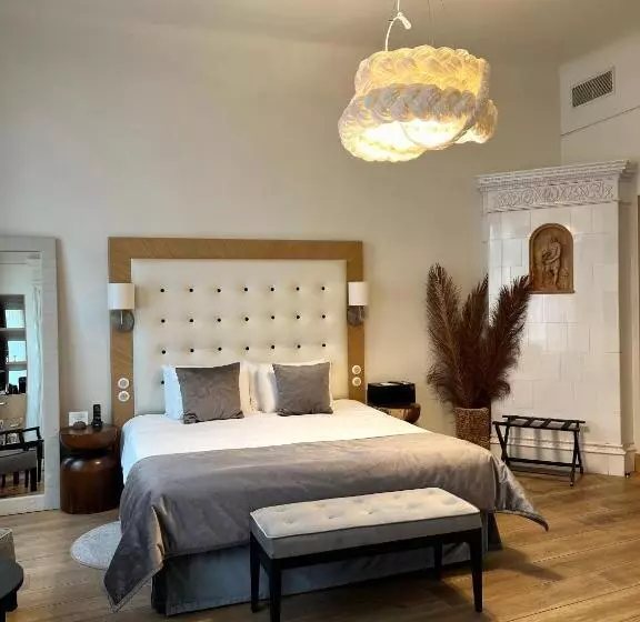 Suite Deluxe, Dome