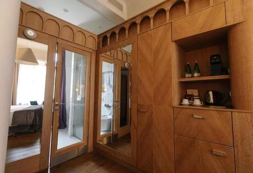 Chambre Standard, Dome